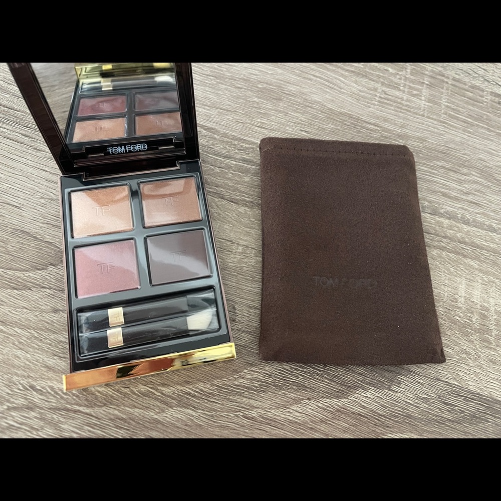 Tom Ford eyeshadow 04 Honeymoon